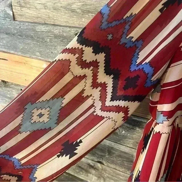 UMGEE Tribal Print Dress Womens M Aztec Red Empire Waist Lined Drapy Roomy - Picture 6 of 10